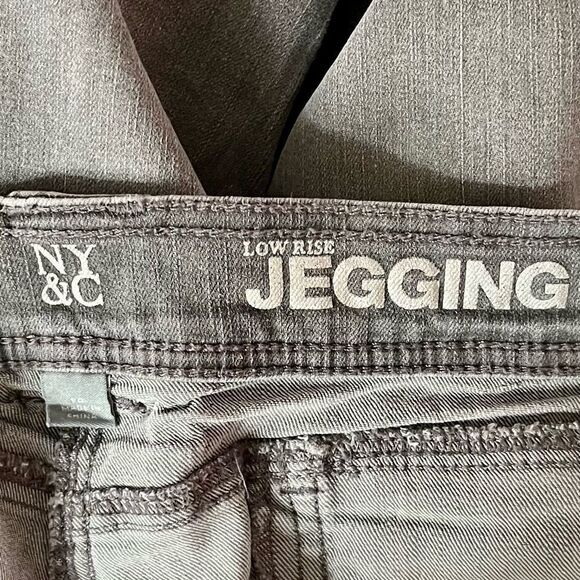 NY&C Low-Rise Jeggings in Gray Size 14 - Picture 6 of 8